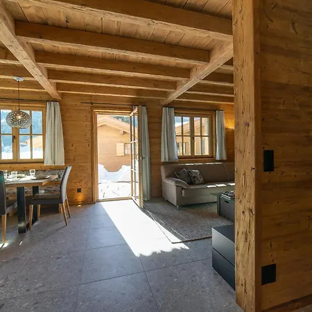 Zuestoll Holiday home *